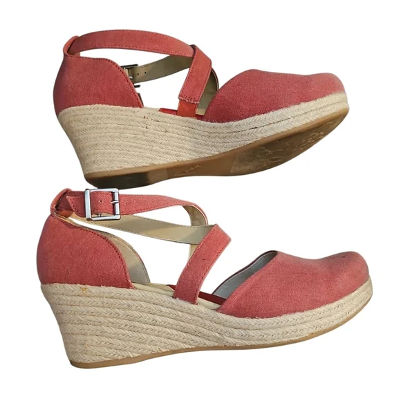 B.O.C Bree Espadrille Red Wedge Sandals Sz 11 Ankle Strap SH204 - Picture 2 of 4